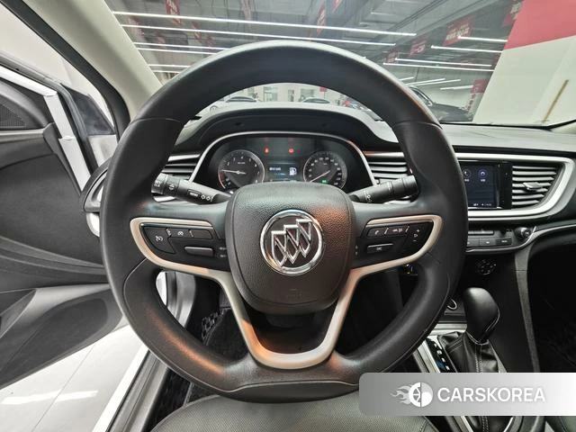 Buick Yinglang 2023 Белый из Китая