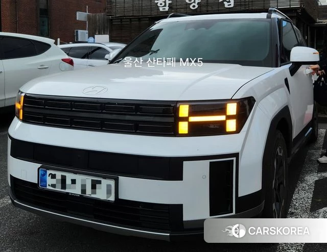 Hyundai Santa Fe (MX5) 2023 Белый из Кореи