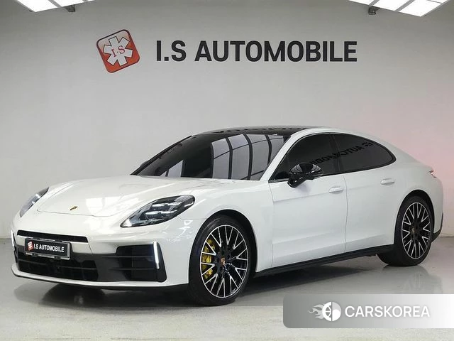 Porsche Panamera (976) 2026 Серебристо-серый из Кореи