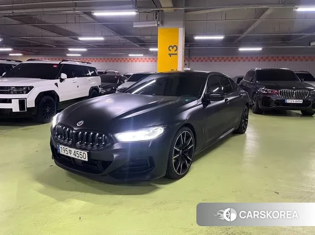 BMW 8 Series (G15) 2022 Белый из Кореи