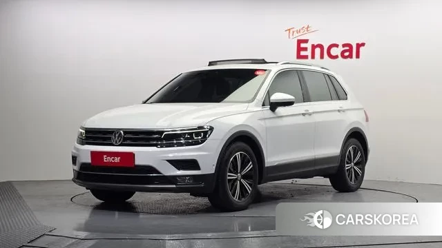 Volkswagen Tiguan second Generation 2020 Белый из Кореи