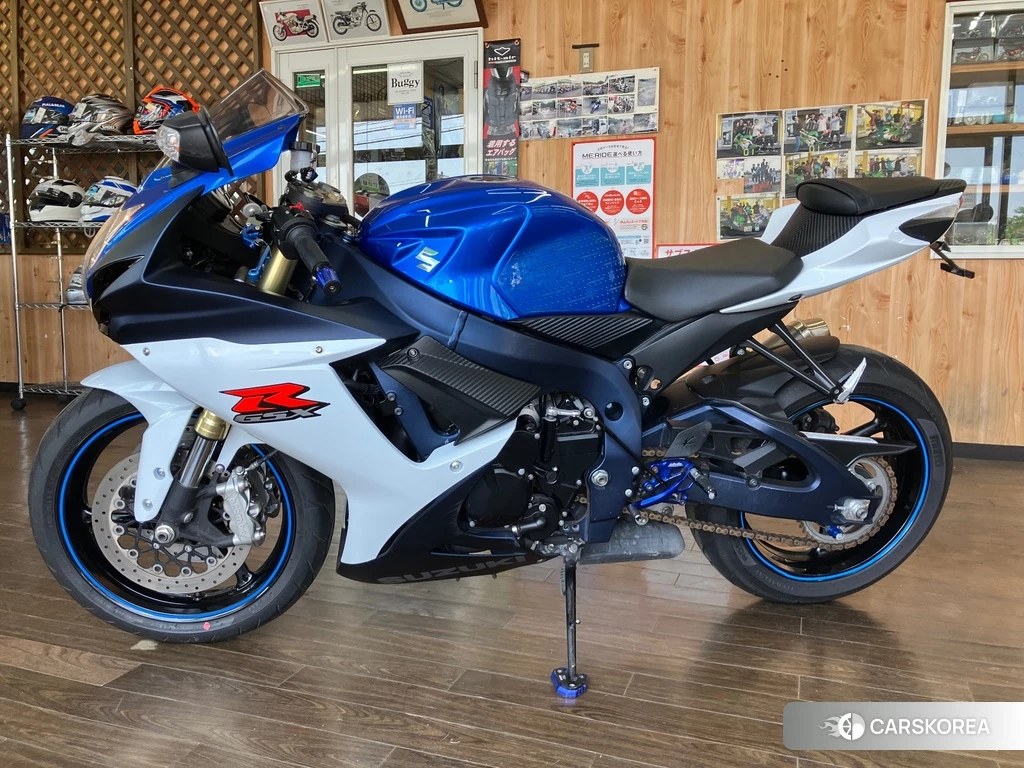 Проданный Suzuki GSX-R750 2013 из Японии