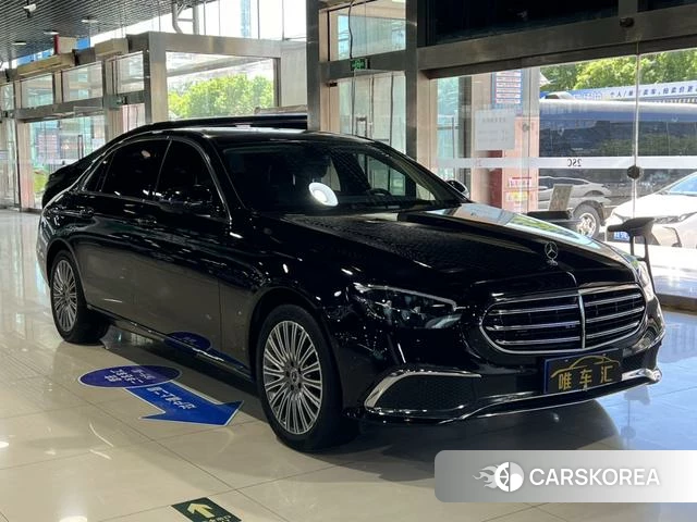 Mercedes-Benz E-class 2022 Черный из Китая