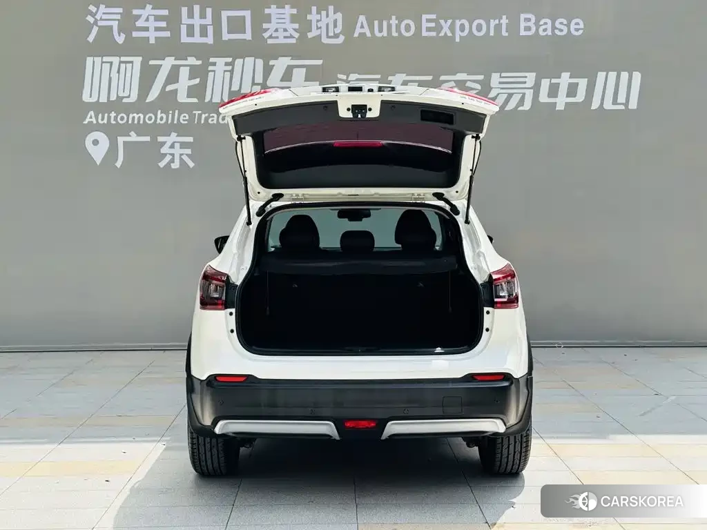 Nissan Qashqai 2023 Белый из Китая