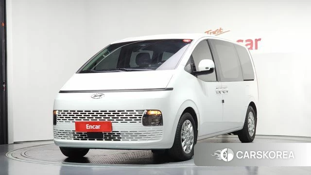 Hyundai Staria 2022 Белый из Кореи