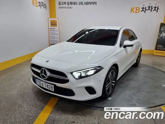 Mercedes-Benz A-Class W177 2022 Белый из Кореи