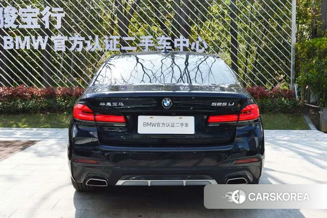 BMW 5 series 2022 Черный из Китая