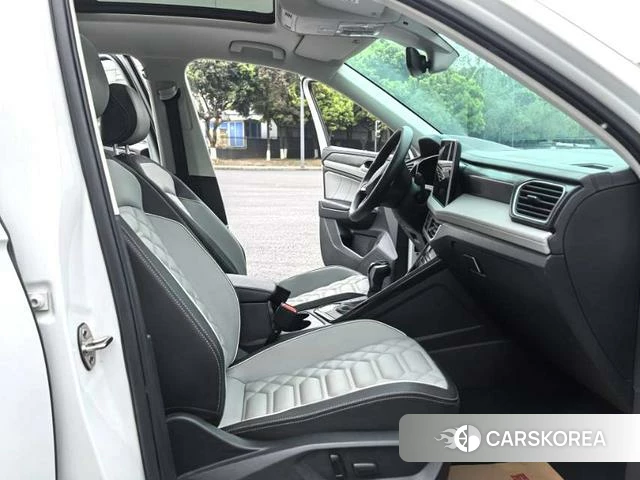 Volkswagen Tanyue 2023 Белый из Китая