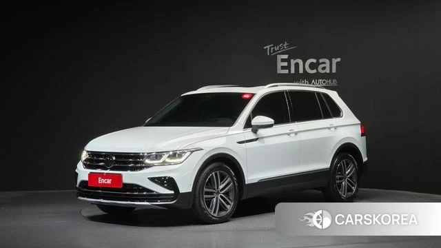 Volkswagen Tiguan second Generation 2022 Белый из Кореи