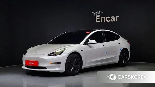 Tesla Model 3 2022 Белый из Кореи