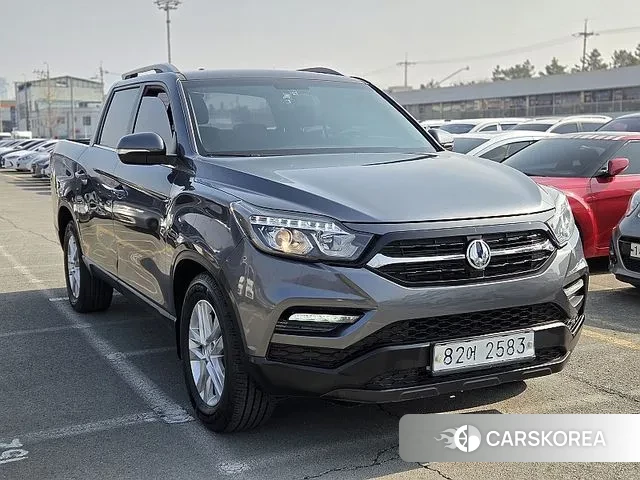 Ssangyong Rexton Sports 2020 Серый из Кореи