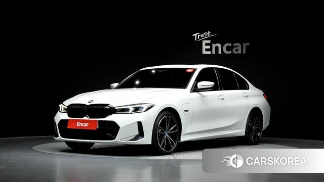BMW 3 Series (G20) 2023 Белый из Кореи