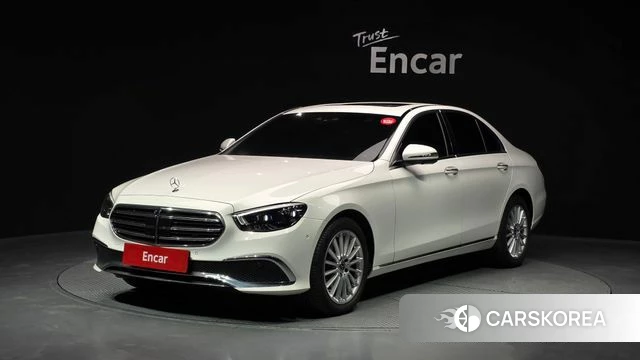 Mercedes-Benz E-Class W213 2022 Белый из Кореи