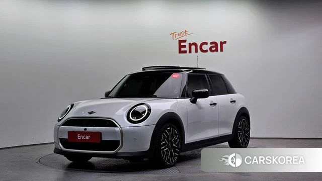 Mini Cooper S 4th Generation 2025 Белый из Кореи