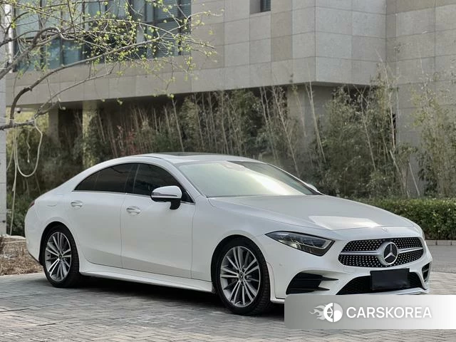 Mercedes-Benz CLS 2019 Белый из Китая
