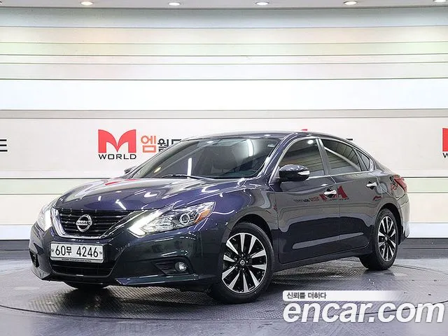 Nissan Altima 2018 Серый из Кореи