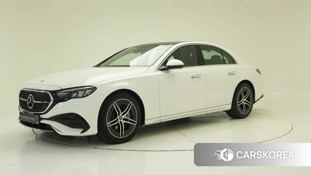 Mercedes-Benz E-Class W214 2026 Белый из Кореи