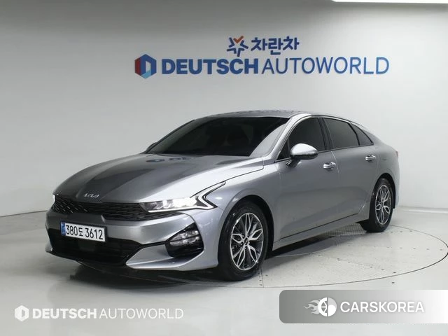 Kia K5 3rd generation 2023 Серебристо-серый из Кореи