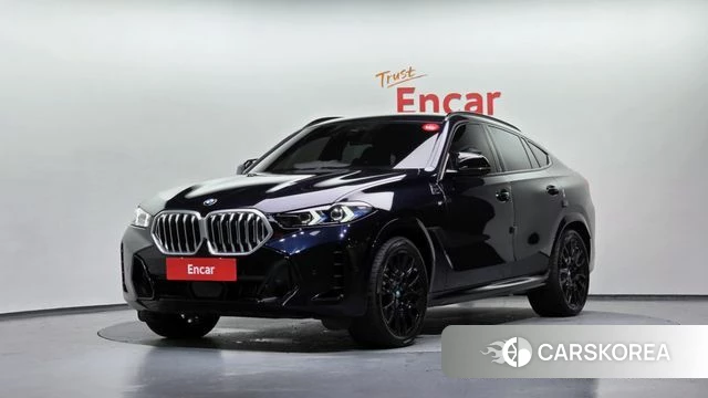 BMW X6 (G06) 2023 Черный из Кореи