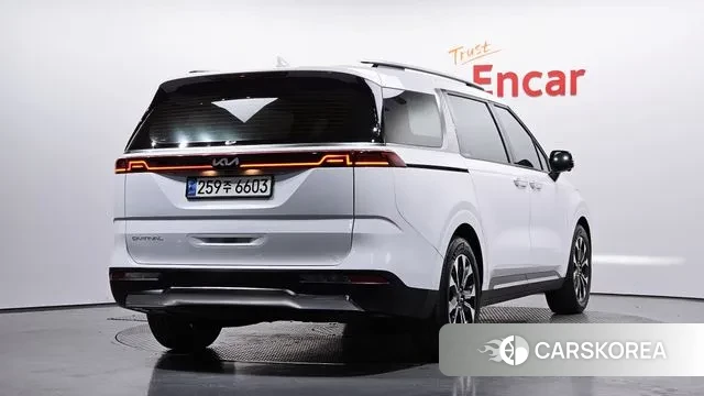 Kia Carnival 4th generation 2022 Белый из Кореи
