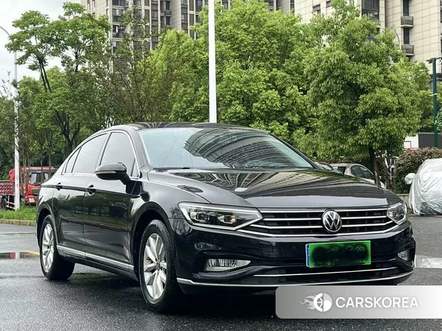 Volkswagen Magotan 2023 Черный из Китая