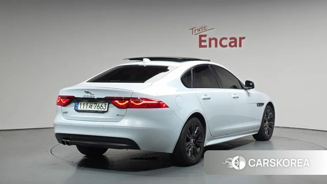 Jaguar XF (X260) 2020 Белый из Кореи