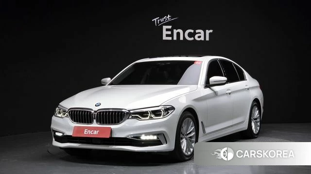 BMW 5 Series (G30) 2019 Белый из Кореи