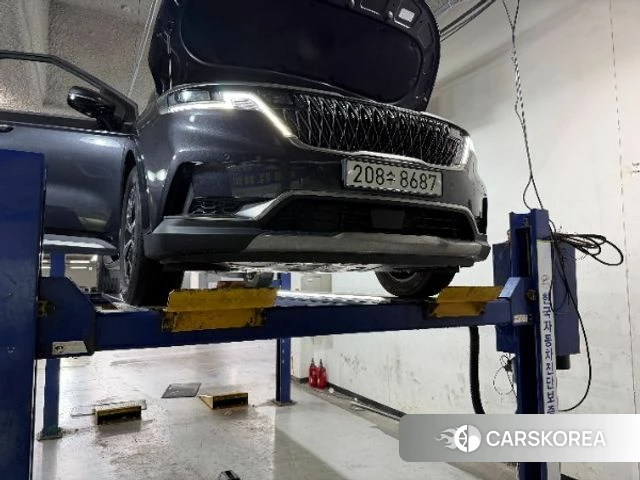 Kia Carnival 4th generation 2023 Серый из Кореи