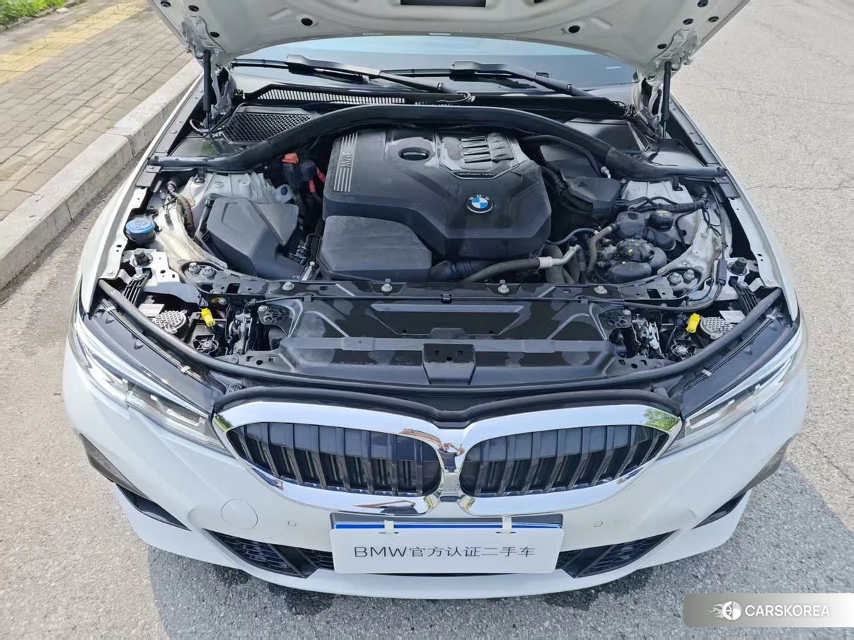 BMW 3 series 2020 Белый из Китая