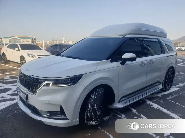 Kia Carnival 4th generation 2023 Жемчужный цвет из Кореи