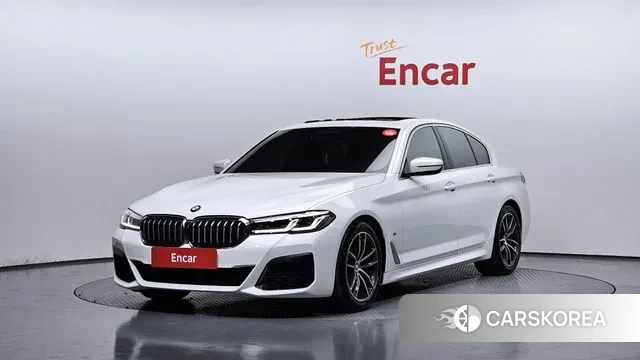 BMW 5 Series (G30) 2022 Белый из Кореи