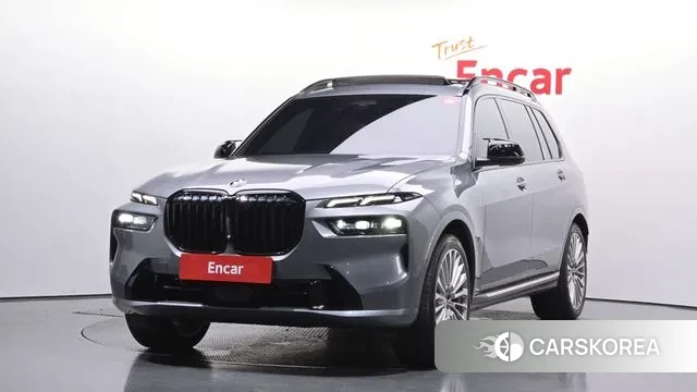 BMW X7 (G07) 2022 Серый из Кореи