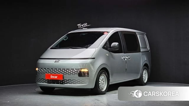 Hyundai Staria 2022 Серебристо-серый из Кореи