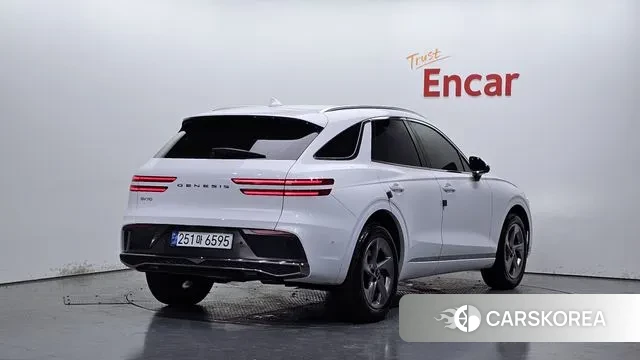 Genesis GV70 2024 Белый из Кореи