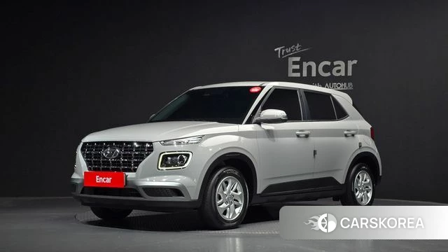 Hyundai Venue 2023 Серебристо-серый из Кореи