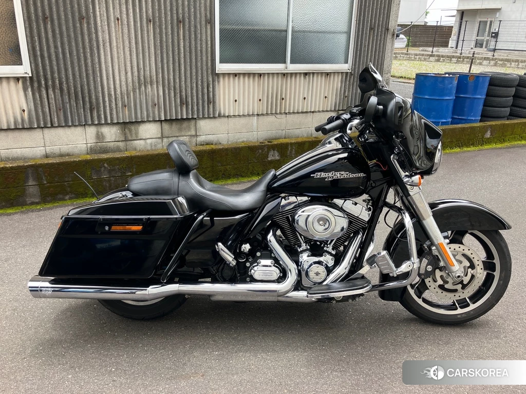 Проданный Harley-Davidson Street Glide FLHX1690 2013 из Японии, фото 2
