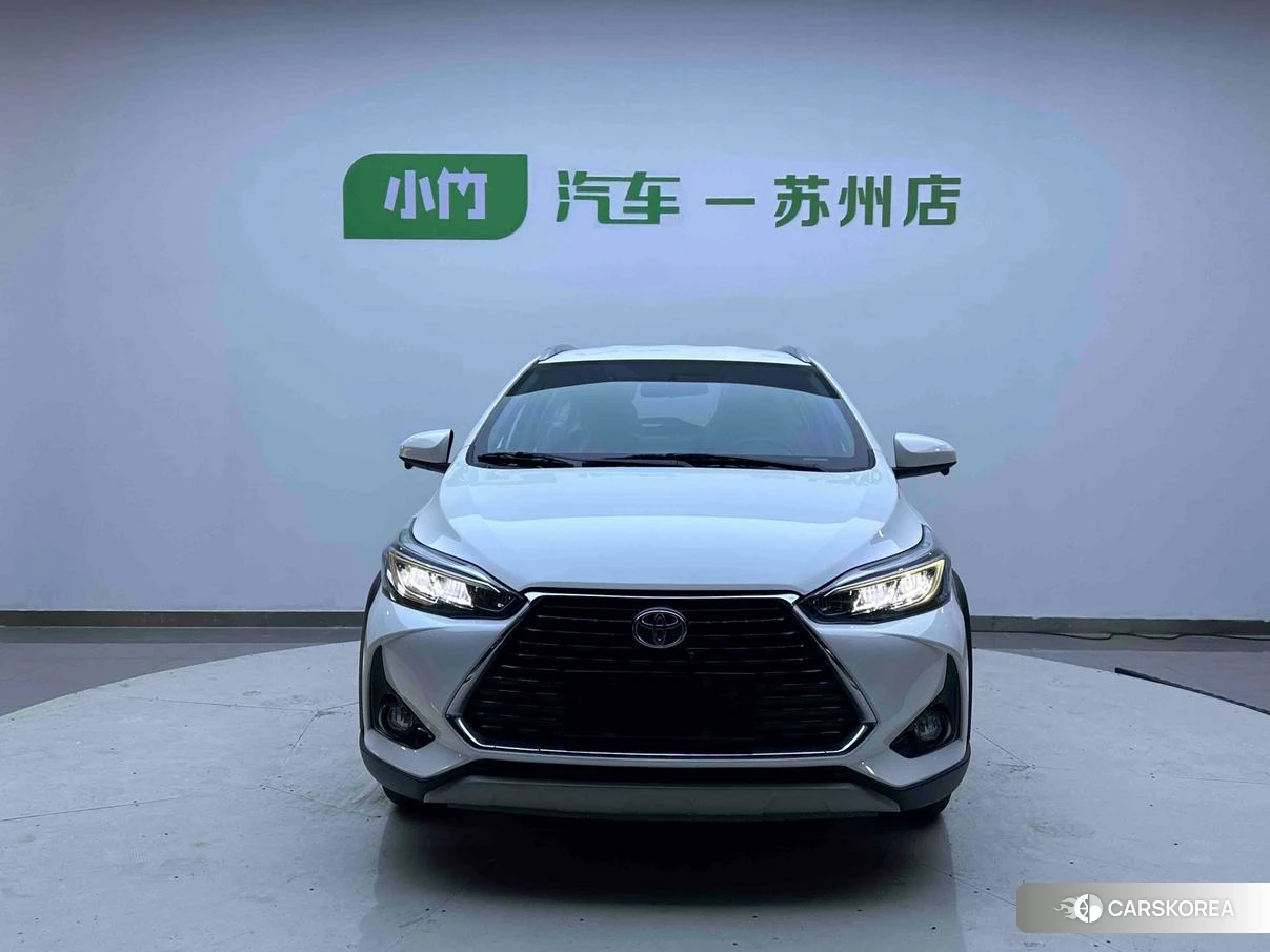 Toyota YARIS L Zhixuan 2021 Белый из Китая