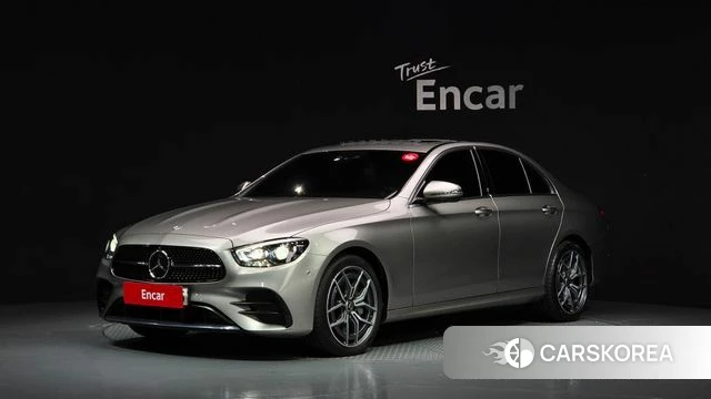 Mercedes-Benz E-Class W213 2022 Серый из Кореи