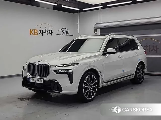 BMW X7 (G07) 2023 Белый из Кореи