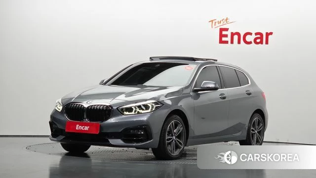 BMW 1 Series (F40) 2023 Серый из Кореи