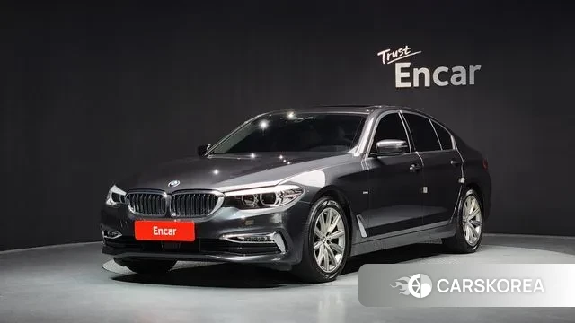 BMW 5 Series (G30) 2018 Серый из Кореи