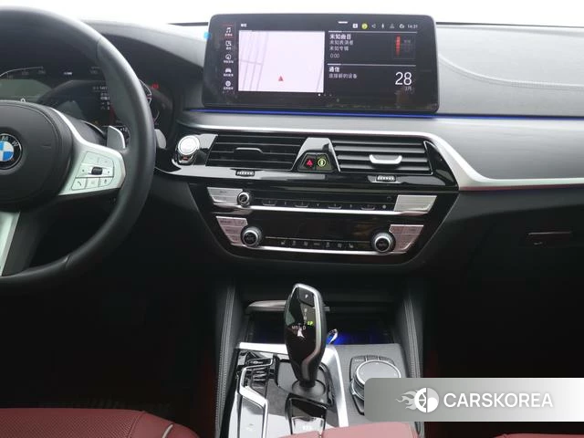 BMW 5 series 2024 Белый из Китая