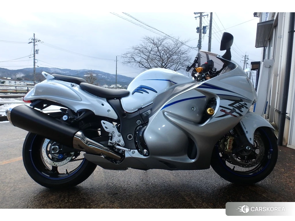 Проданный Suzuki GSX1300R HAYABUSA 2016 из Японии