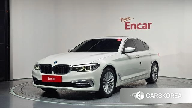 BMW 5 Series (G30) 2019 Белый из Кореи
