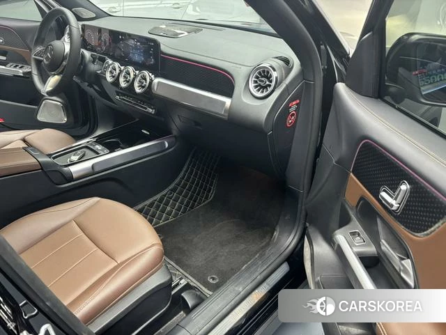 Mercedes-Benz GLB 2025 Черный из Китая