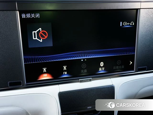 Lexus LM 2021 Черный из Китая