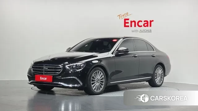 Mercedes-Benz E-Class W213 2023 Черный из Кореи
