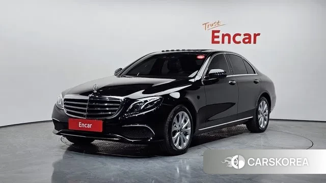 Mercedes-Benz E-Class W213 2018 Черный из Кореи