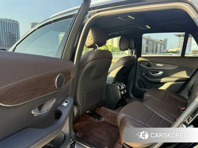 Mercedes-Benz GLC 2022 Черный из Китая