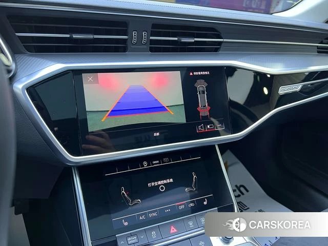 Audi A6 (import) 2023 Черный из Китая